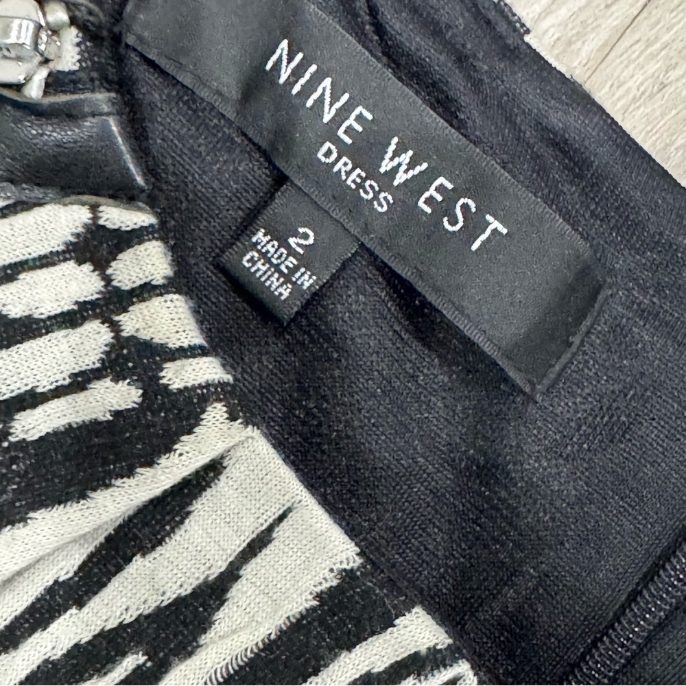 Nine west animal print sleeveless sheath dress ❤️ - Picture 5 of 7